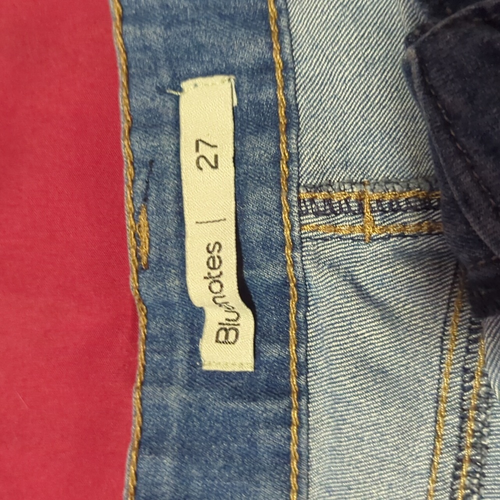 Jean shorts - Picture 2 of 3